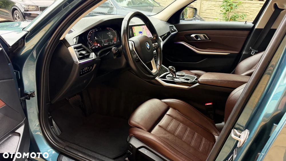 BMW Seria 3 320d MHEV Luxury Line - 16