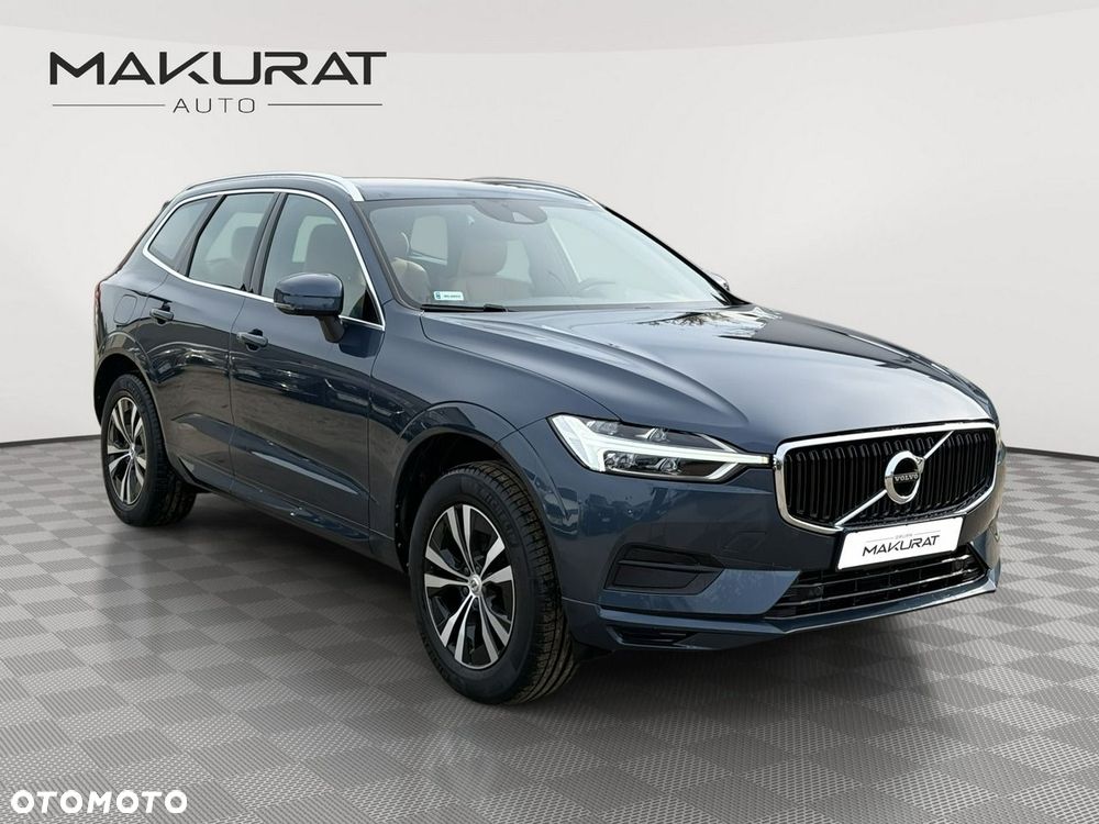 Volvo XC 60 T4 Momentum Pro - 3