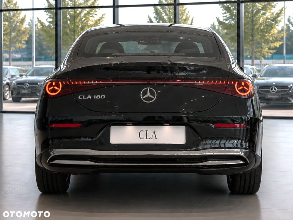 Mercedes-Benz CLA 180 mHEV AMG Line 7G-DCT - 4