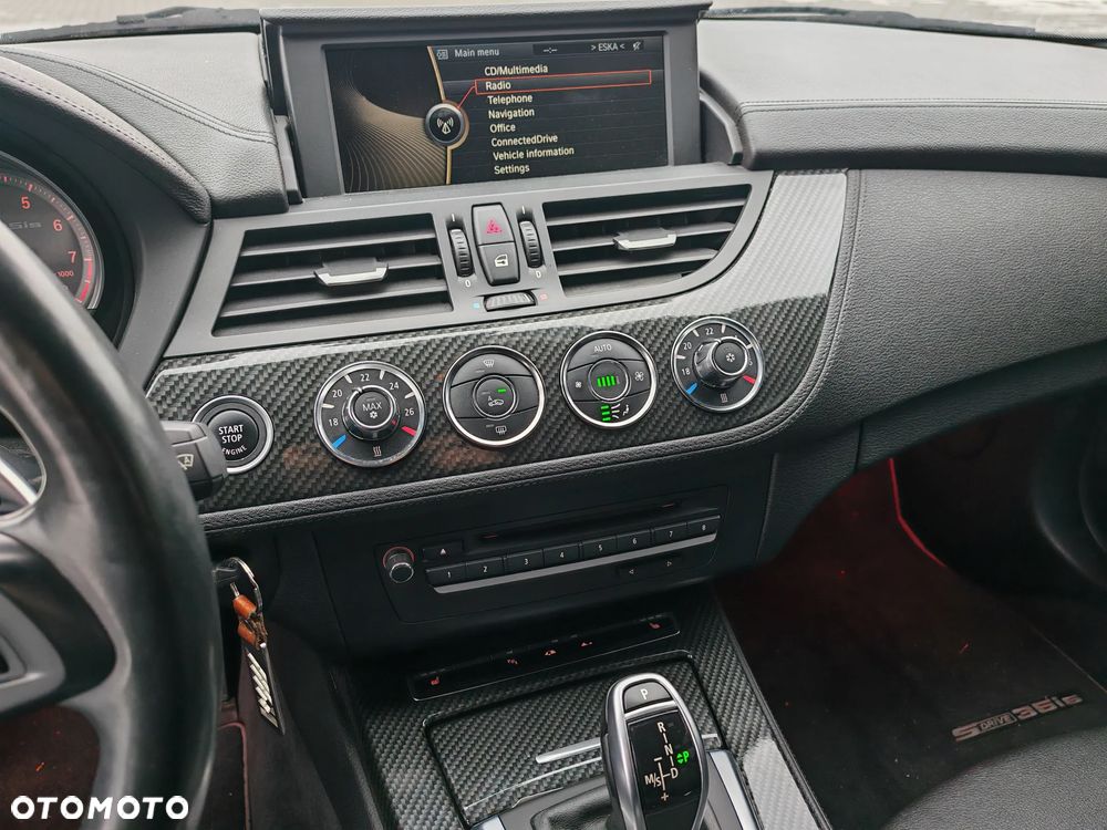 BMW Z4 35is sDrive - 9