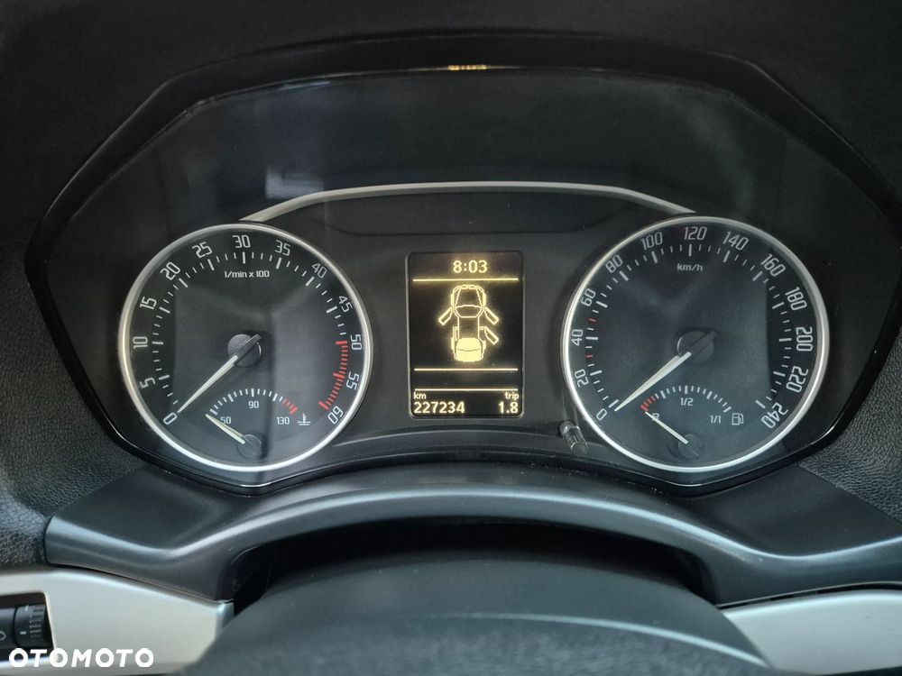 Skoda Octavia 2.0 TDI DPF DSG FAMILY - 29