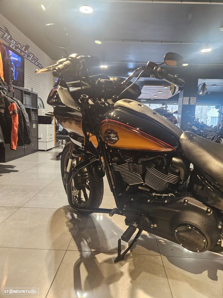Harley-Davidson Low Rider ST - 10