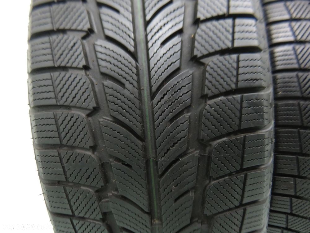 2X 215/60R16 OPONY ZIMOWE Gremax Capturar WCH 8 99H XL - 8