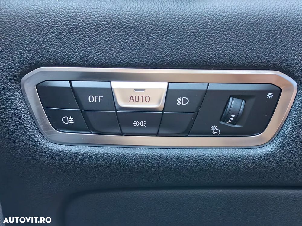 BMW X5 xDrive40d - 30