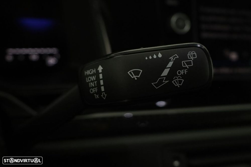 VW Taigo 1.0 TSI Urban DSG - 17