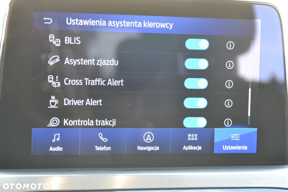 Ford Kuga 2.5 FHEV AWD Titanium - 18