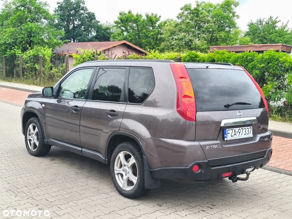 Nissan X-Trail - 10