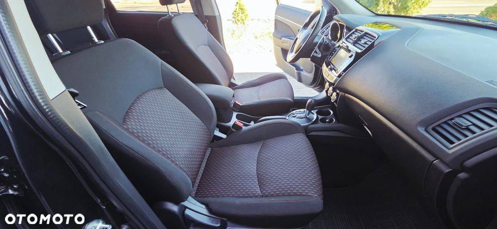 Mitsubishi ASX 2.2 DI-D 4WD Automatik Top - 36