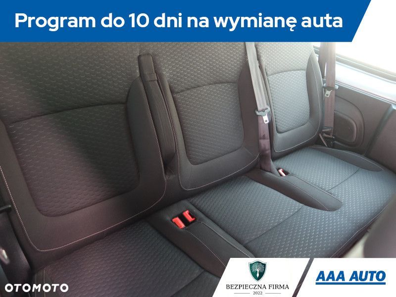 Opel Vivaro - 20