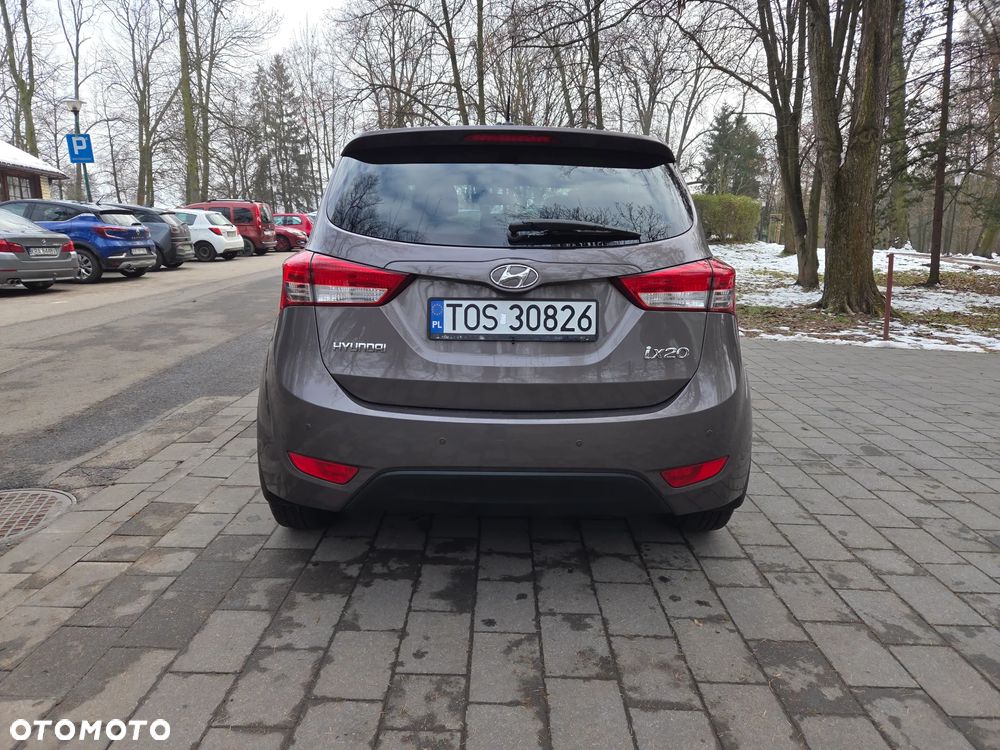 Hyundai ix20 1.6 Comfort - 4