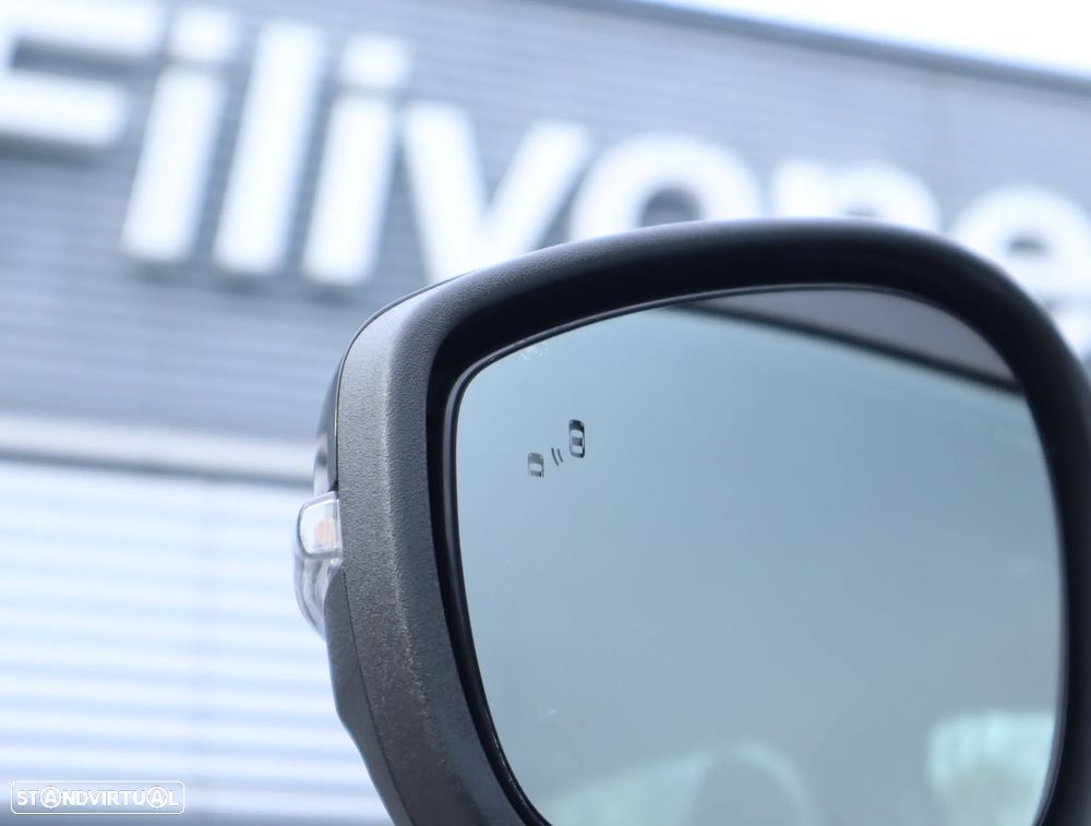 Ford Mustang Mach-E 75.7 kWh Premium AWD - 18