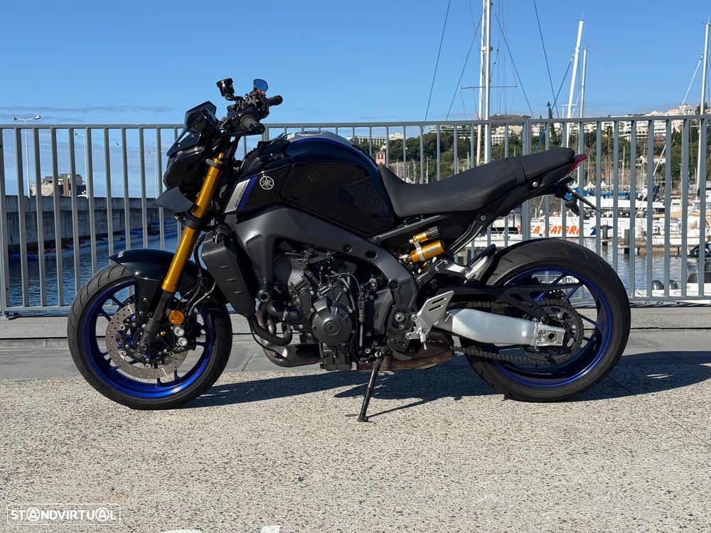 Yamaha MT-09 - 2