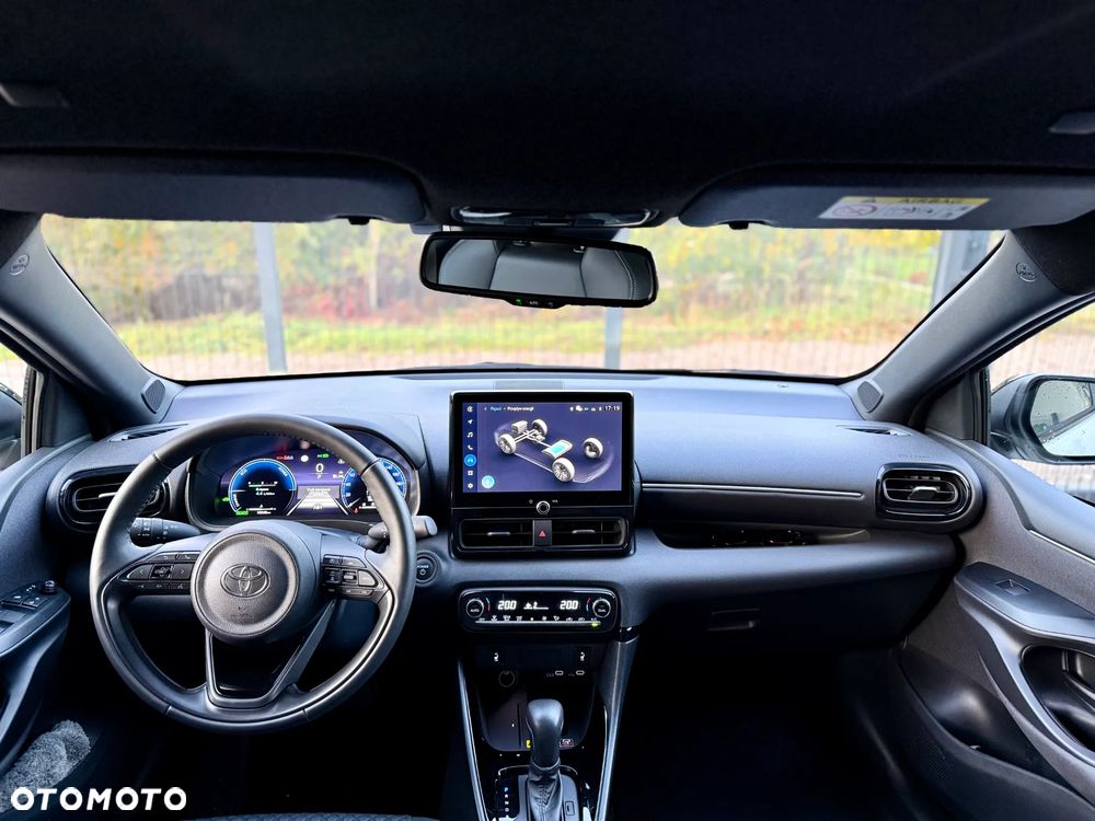 Toyota Yaris Hybrid 1.5 Executive - 21