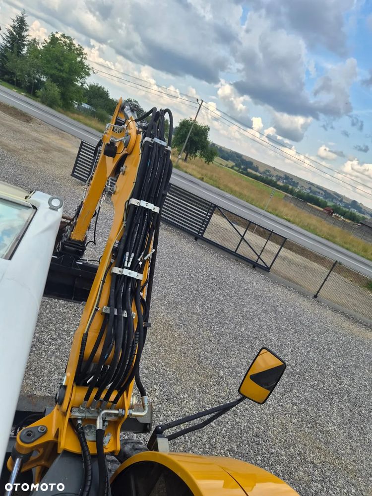 Liebherr A 912 Compact - 17