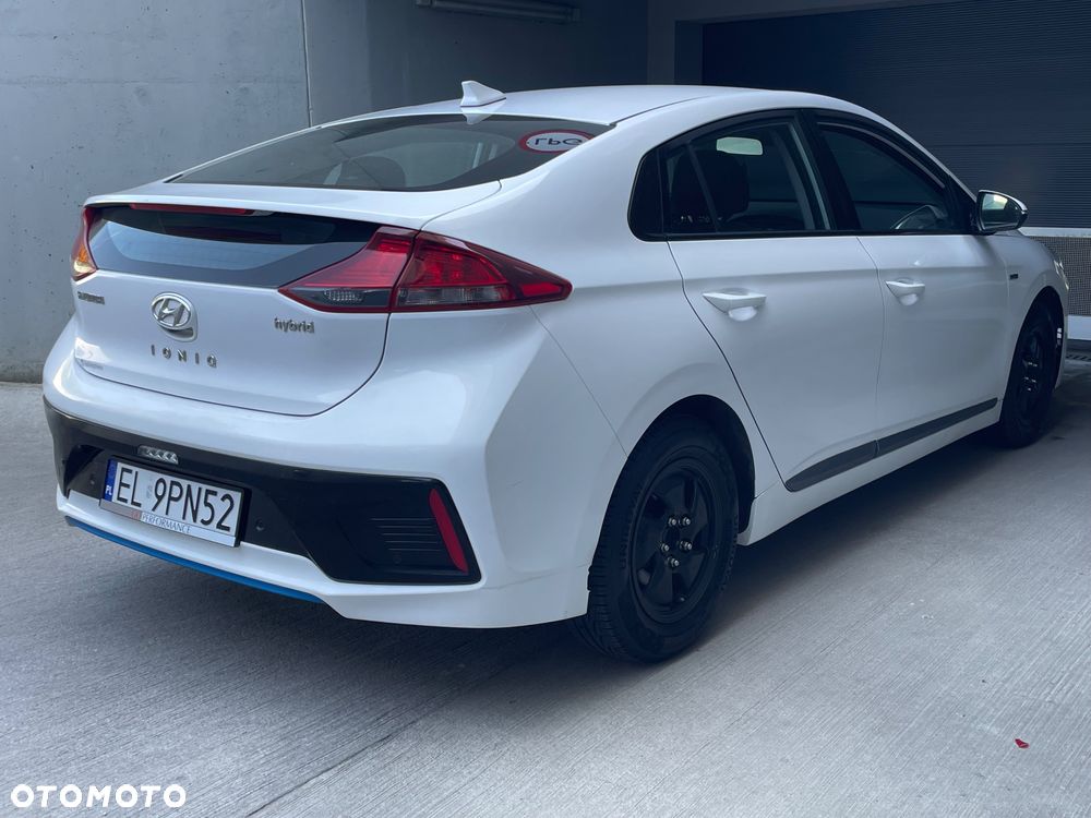 Hyundai IONIQ 1.6 GDI Style - 25