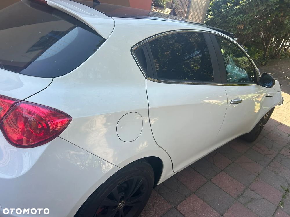 Alfa Romeo Giulietta 1.4 TB Distinctive - 12