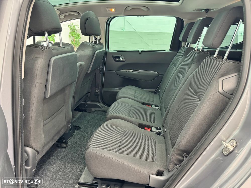 Peugeot 5008 2.0 BlueHDi Allure J17 - 28