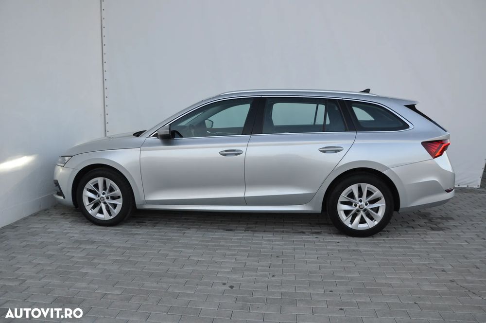 Skoda Octavia Combi 2.0 TDI (Green tec) DSG Style - 2