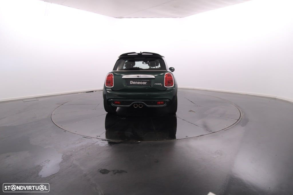 MINI 5 Portas Cooper S Auto - 38