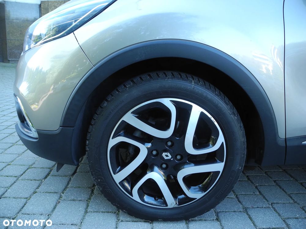 Renault Captur - 23