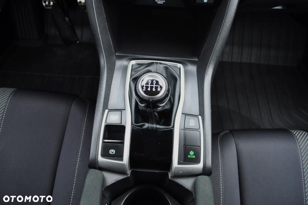 Honda Civic 1.5 i-VTEC Turbo Sport - 25