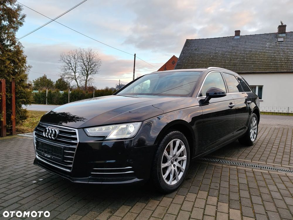 Audi A4 Avant 2.0 TDI S tronic - 1