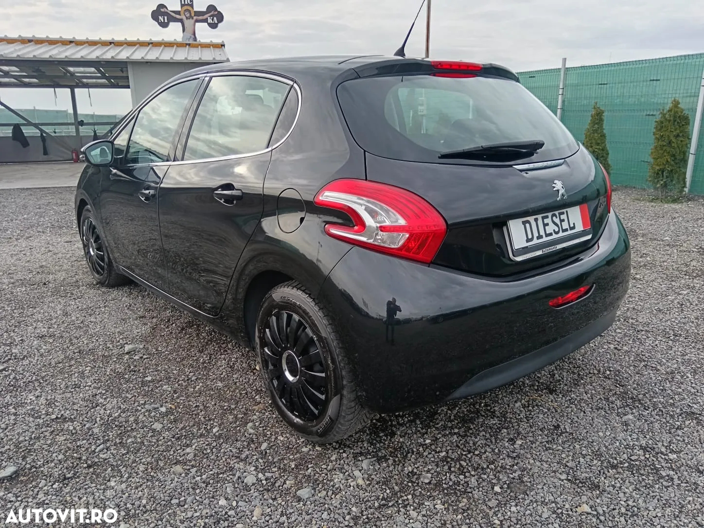 Peugeot 208 1.4 HDi FAP Style - 4