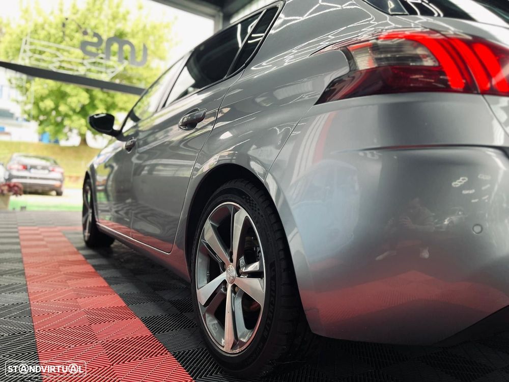 Peugeot 308 1.6 BlueHDi Allure - 12