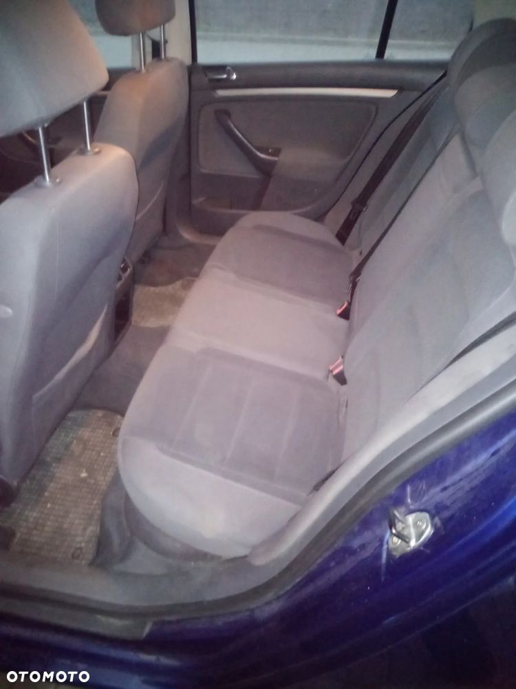 Volkswagen Golf 1.9 TDI Edition - 11