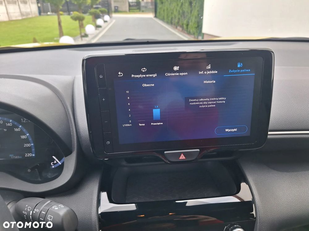 Toyota Yaris Cross Hybrid 1.5 Comfort - 24