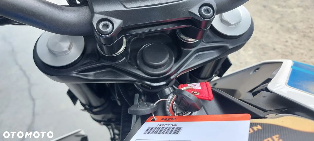 KTM Duke 125 - 40