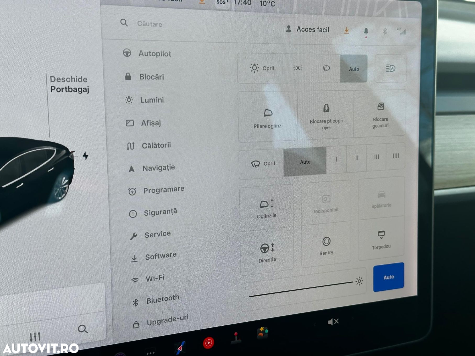 Tesla Model 3 - 32