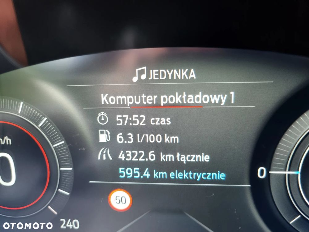 Ford Kuga 2.5 FHEV FWD Titanium X - 13