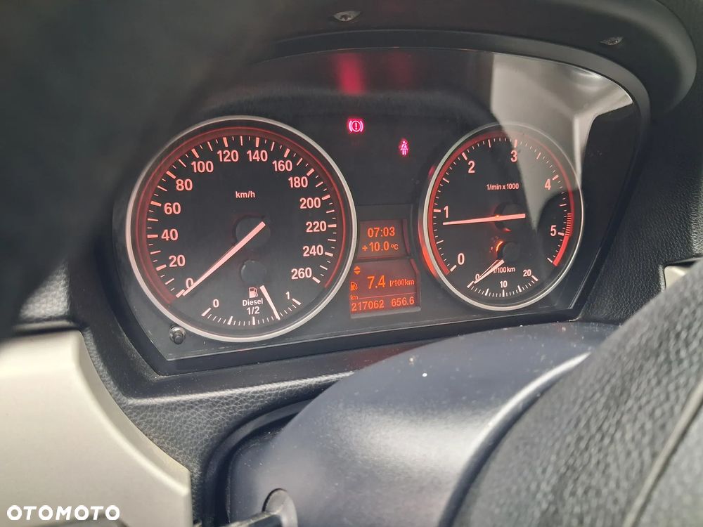 BMW Seria 3 320d xDrive - 8