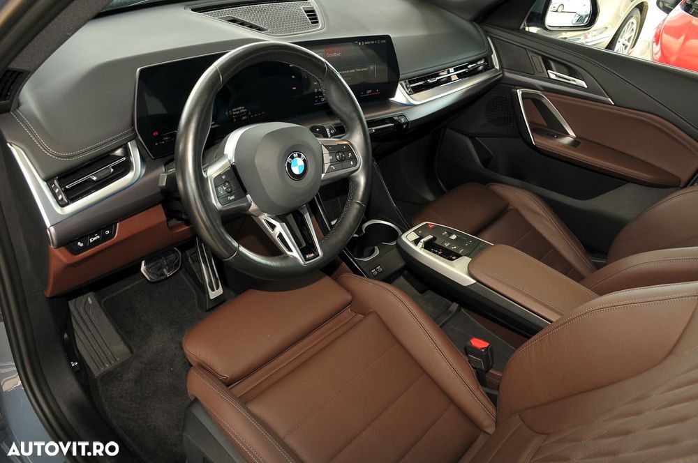 BMW X1 sDrive18d AT - 7