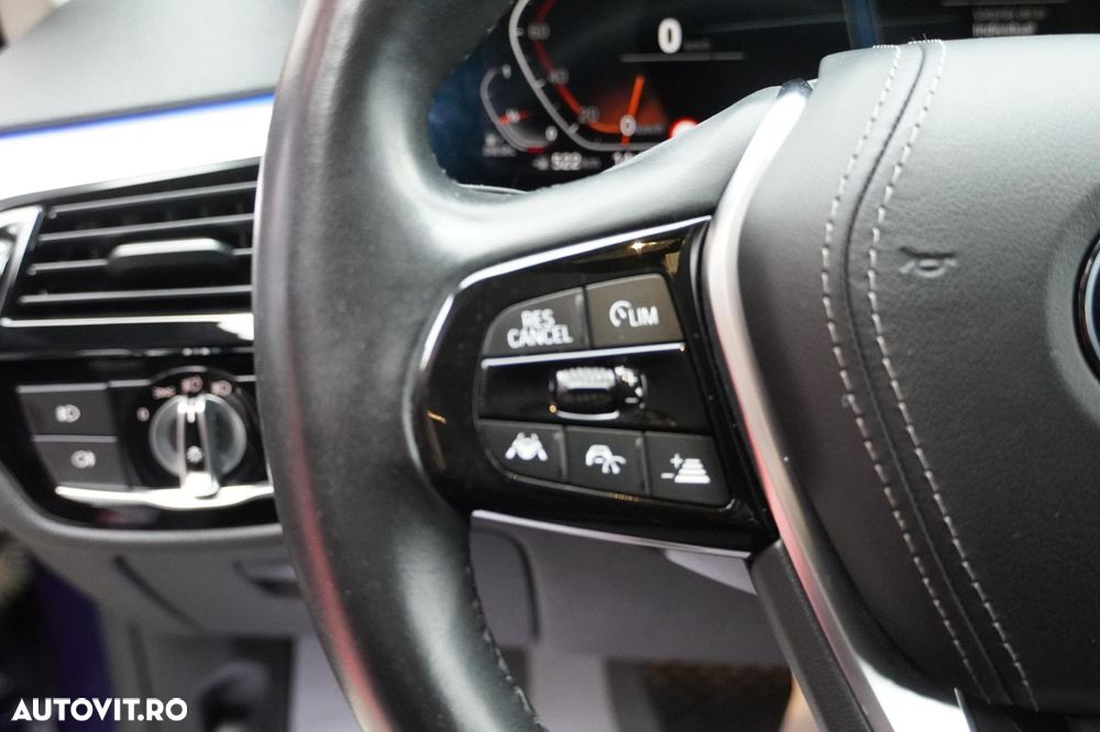 BMW Seria 5 - 23