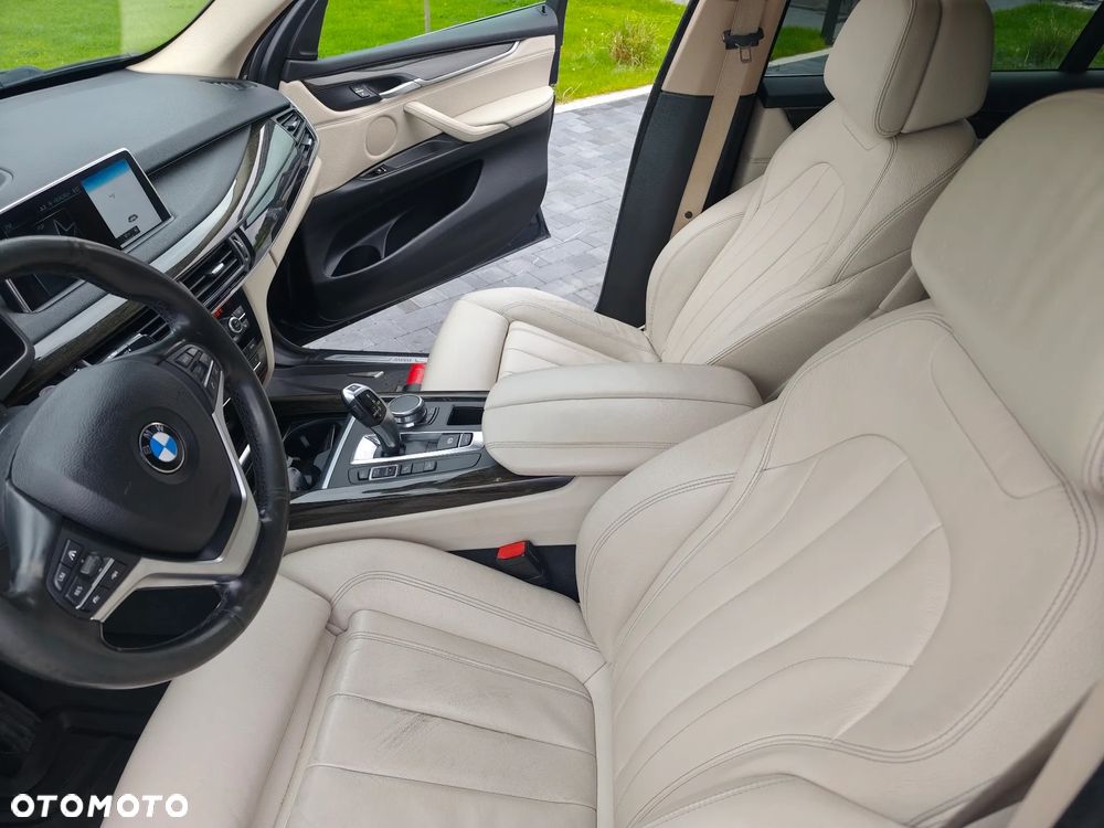 BMW X5 xDrive25d - 13