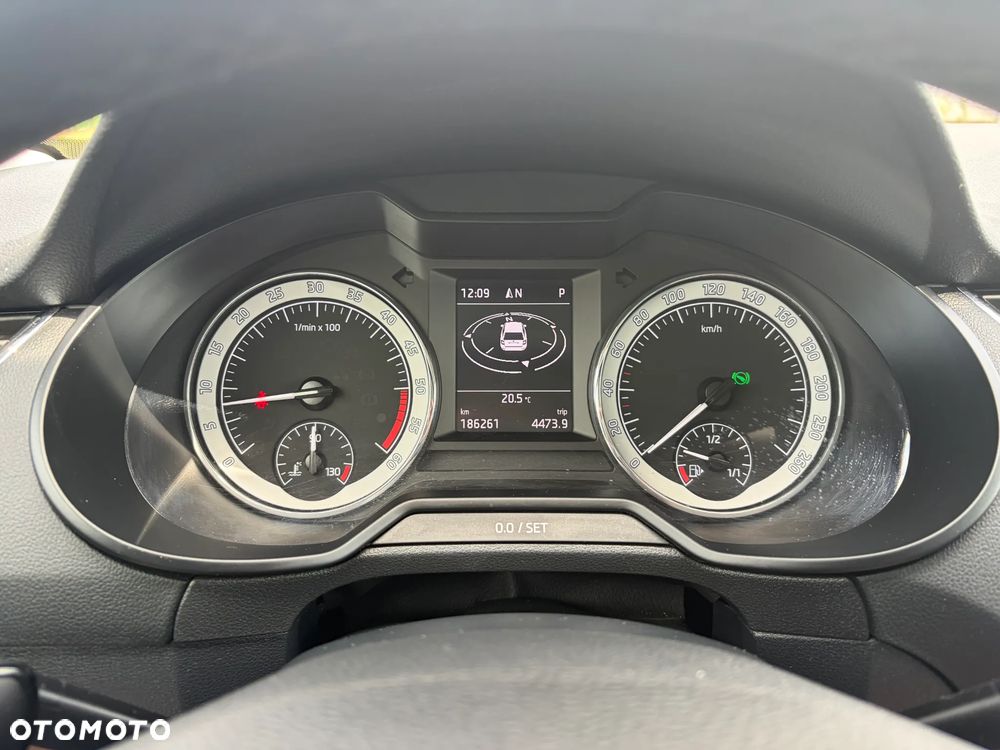 Skoda Octavia 2.0 TDI SCR Style DSG - 15