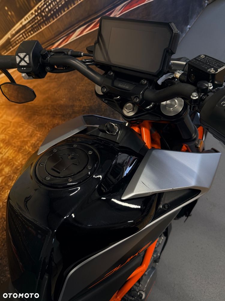 KTM Duke - 16