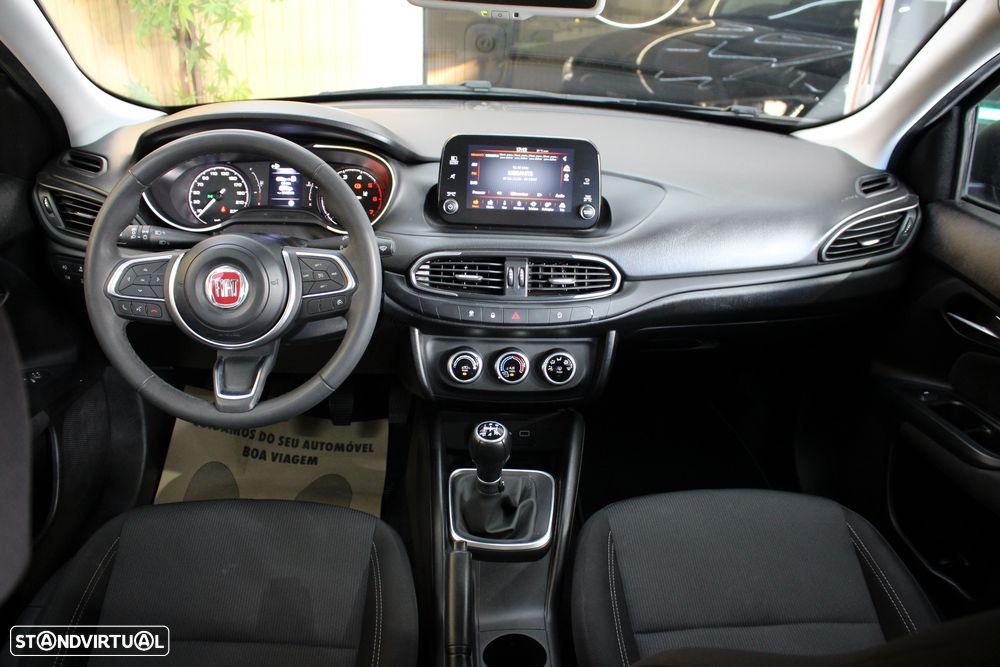 Fiat Tipo 1.3 MultiJet Life - 28