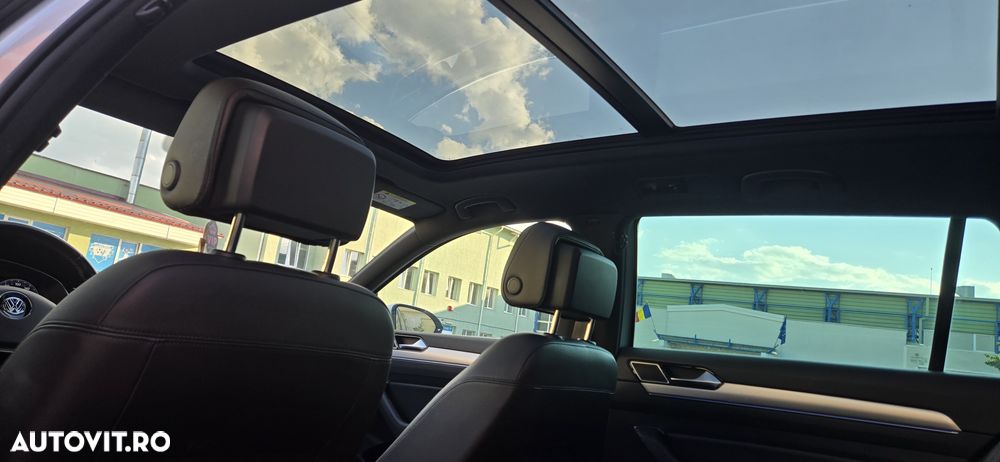 Volkswagen Passat - 10