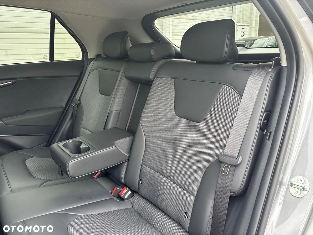 Kia Niro 1.6 GDI Hybrid L - 16