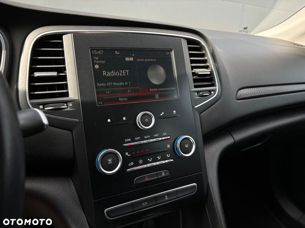 Renault Megane ENERGY TCe 100 INTENS - 24