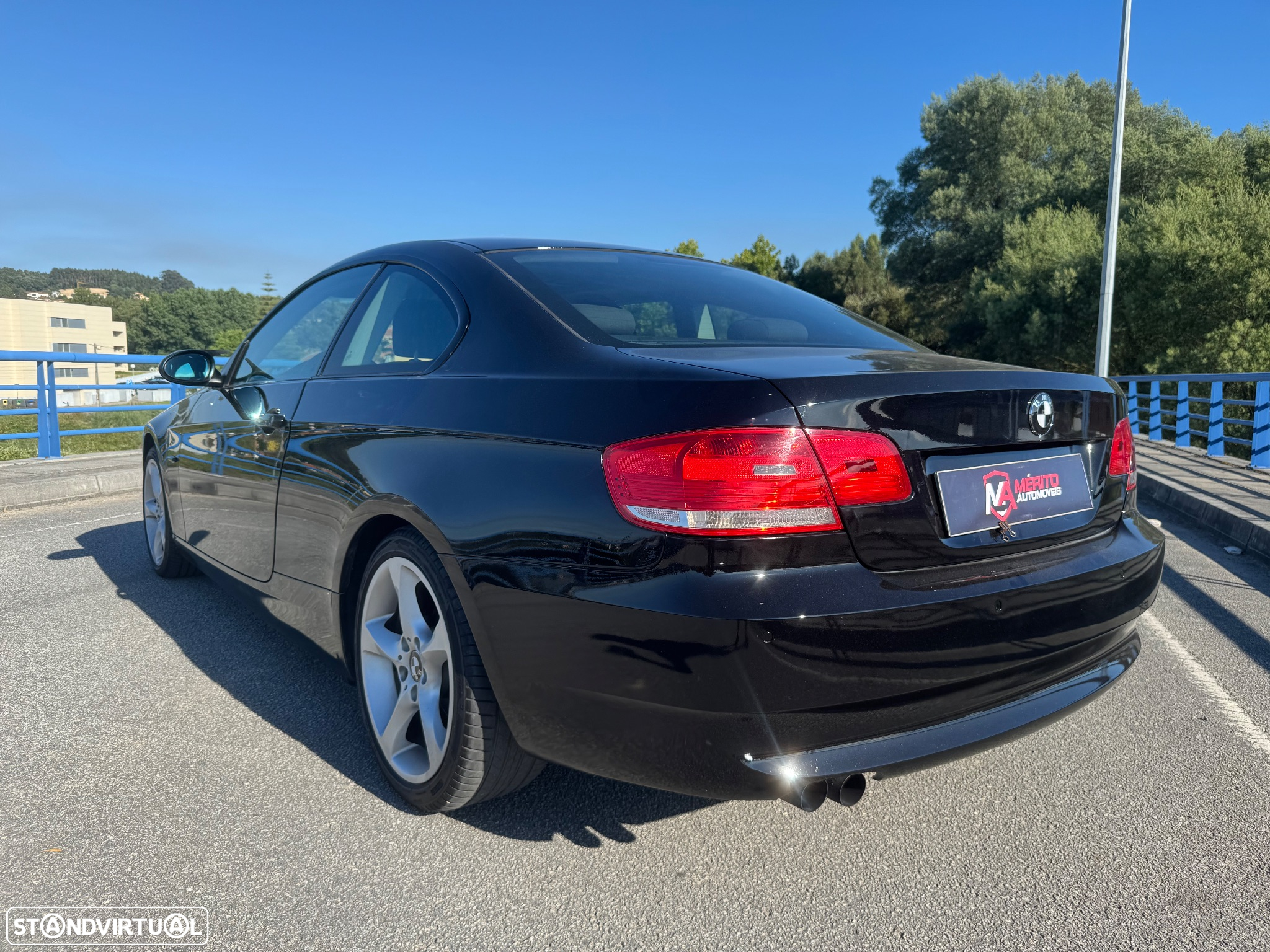 BMW 320 i Coupe Aut. - 4