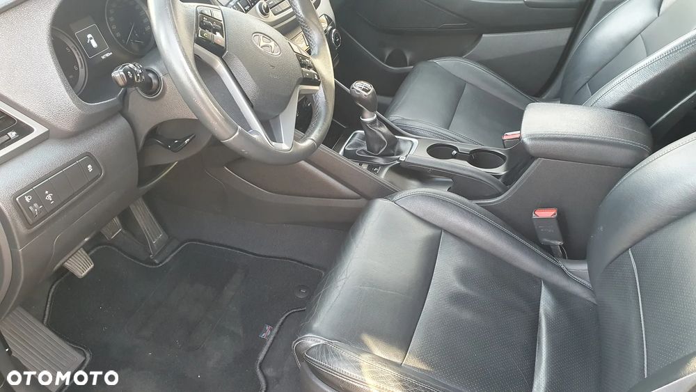 Hyundai Tucson blue 1.7 CRDi 2WD Style - 6