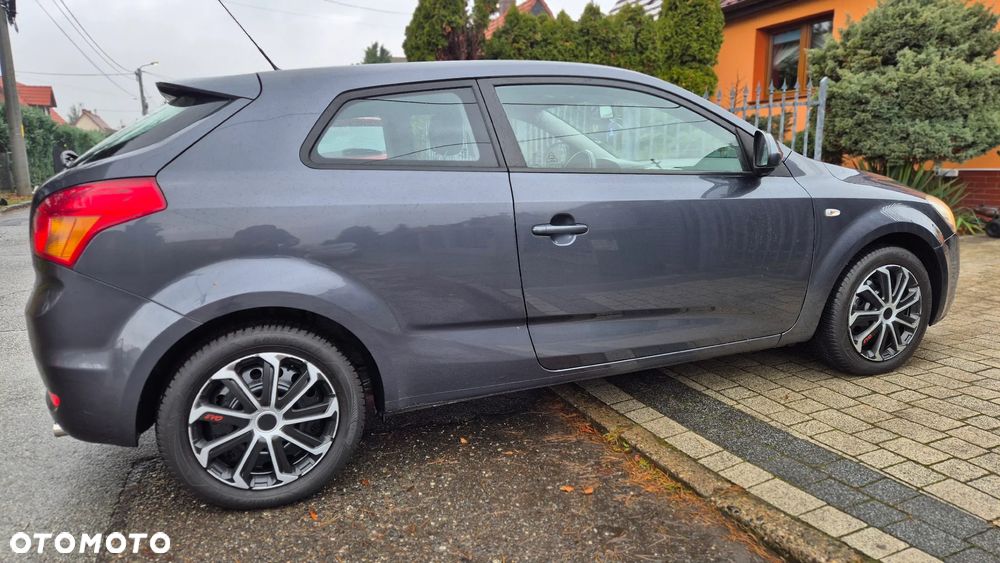 Kia ProCeed 2.0 CVVT Spirit - 8