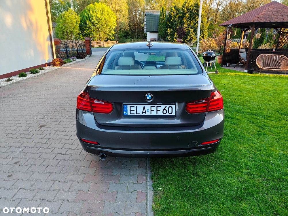 BMW Seria 3 316d - 4