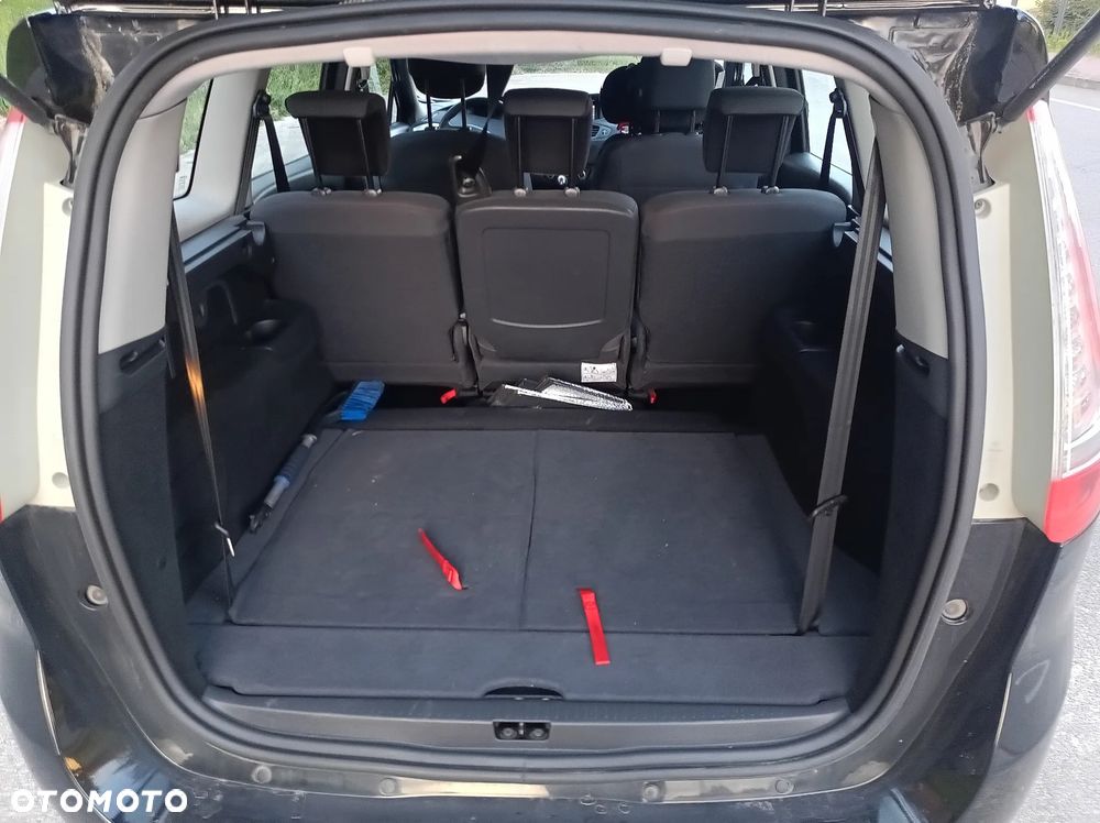 Renault Scenic - 13