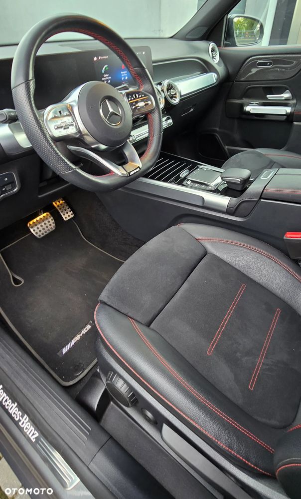 Mercedes-Benz GLB 250 8G-DCT AMG Line - 23