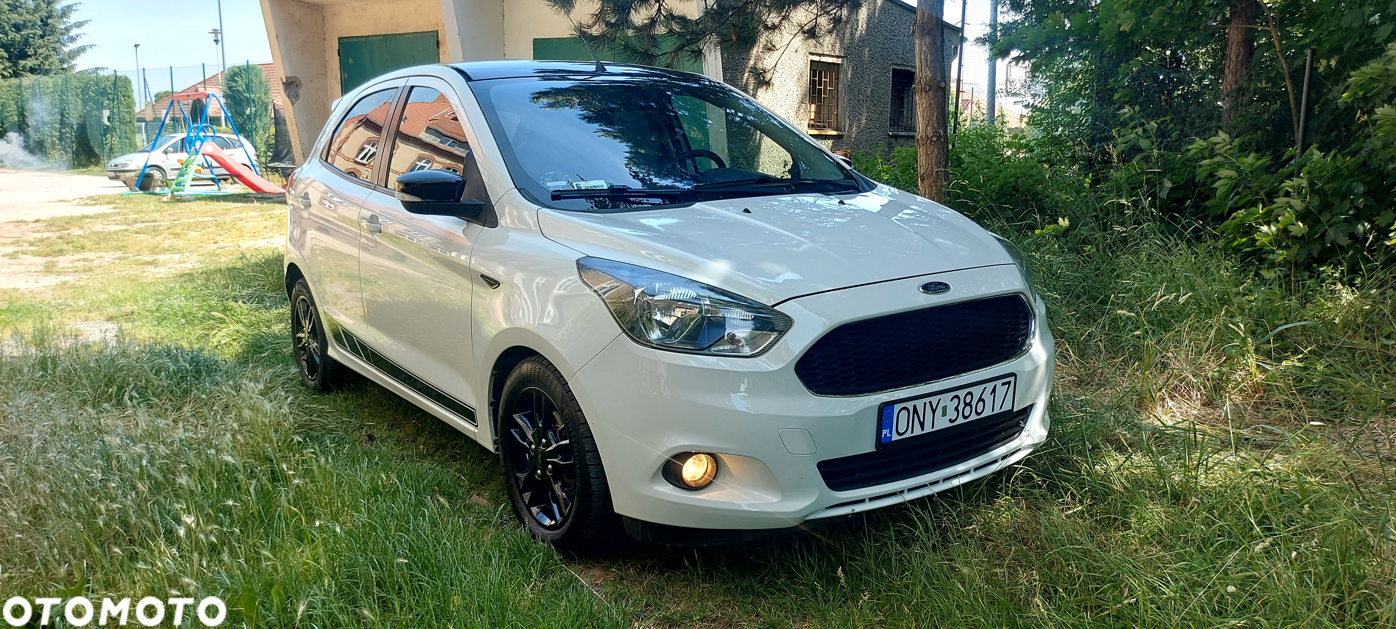 Ford Ka+ 1.2 Ti-VCT Black Edition - 1
